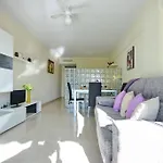 In Beachfront Complex In El Duque Area, Apartmán *