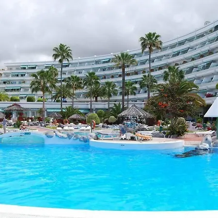 Апартаменты In Beachfront Complex In El Duque Area, Адехе