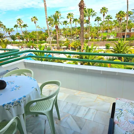 In Beachfront Complex In El Duque Area, Lägenhet Costa Adeje (Tenerife)