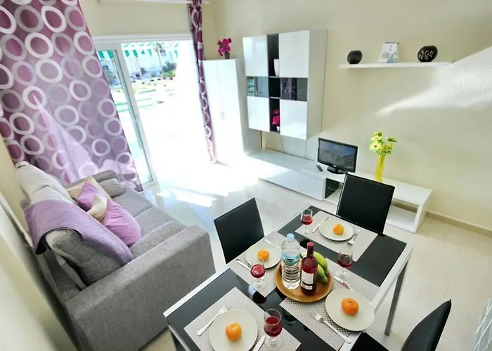 شقة In Beachfront Complex In El Duque Area, *